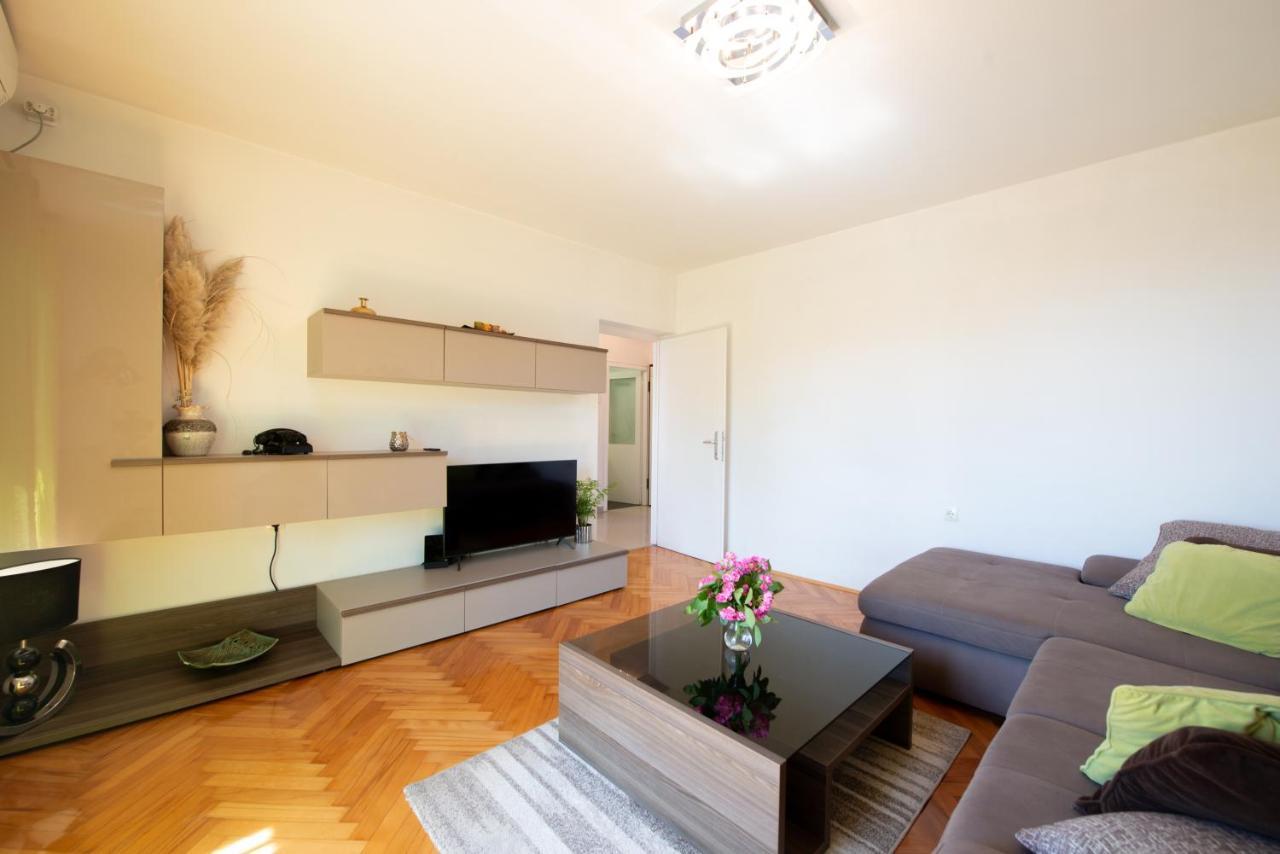 Rea Appartement Rijeka Buitenkant foto