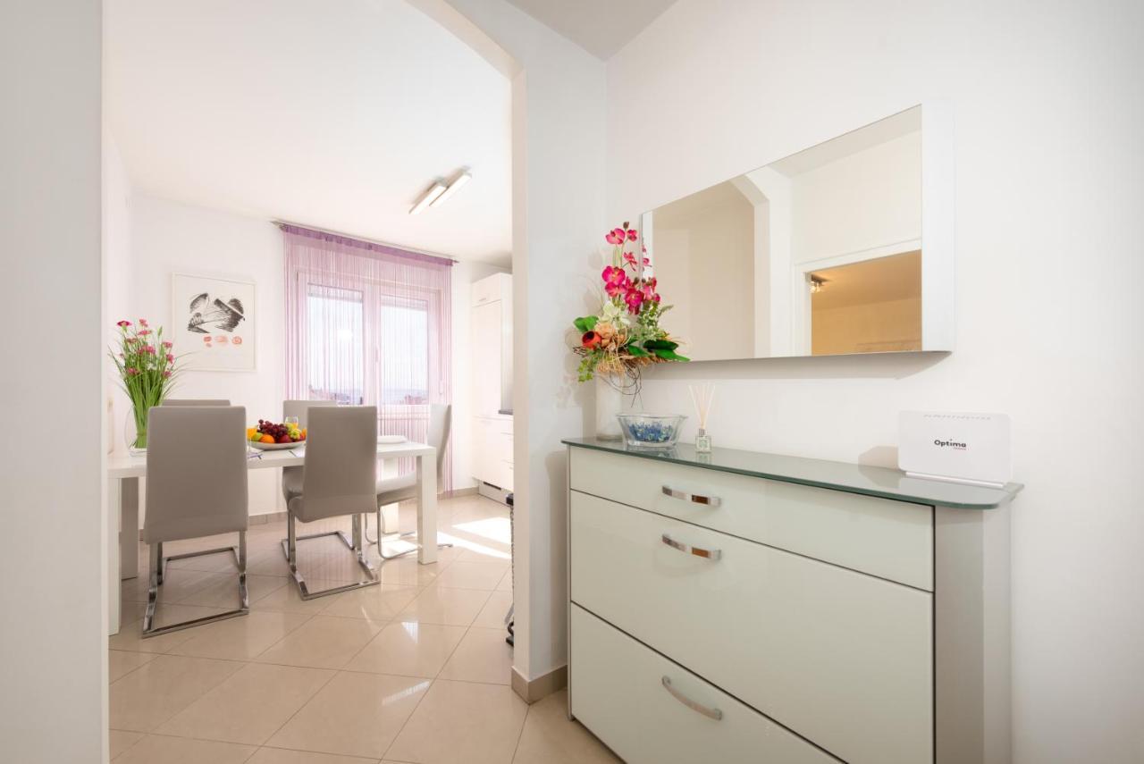 Rea Appartement Rijeka Buitenkant foto