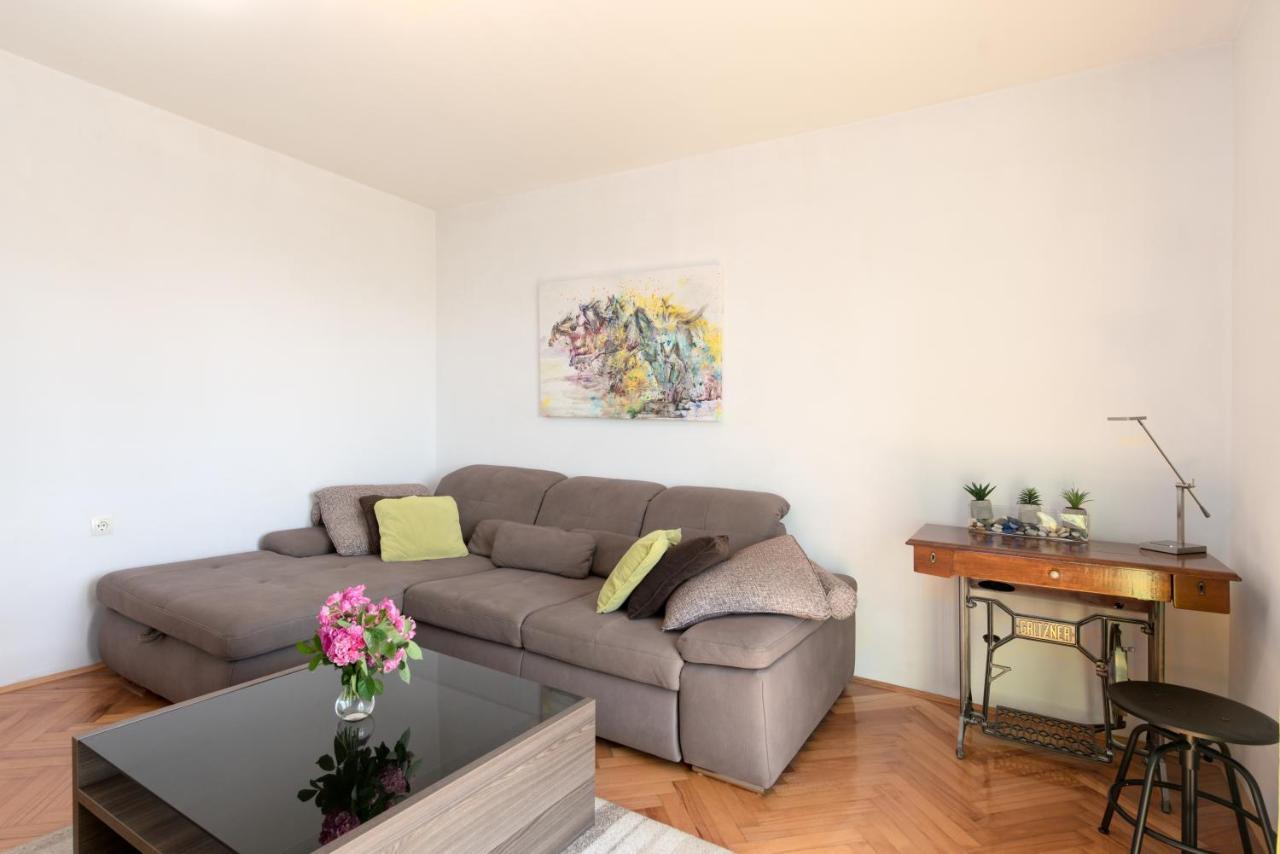 Rea Appartement Rijeka Buitenkant foto